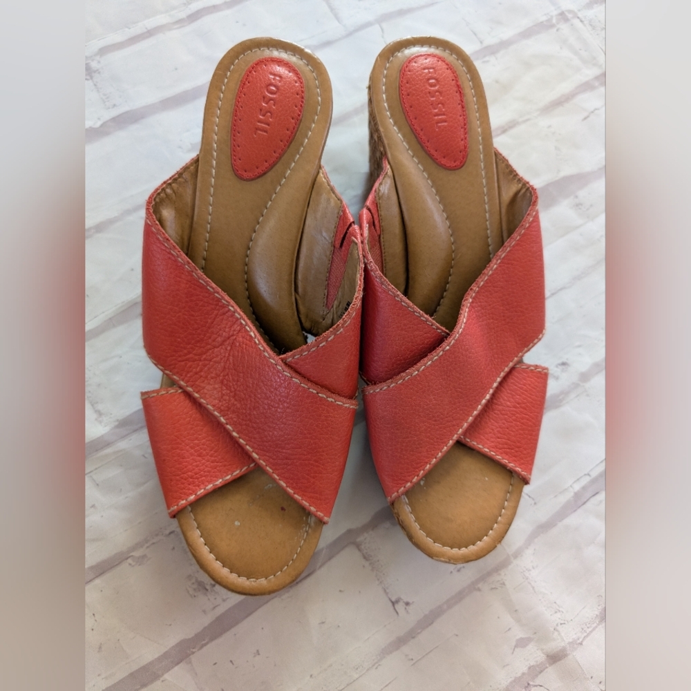 Fossil Platform Heels